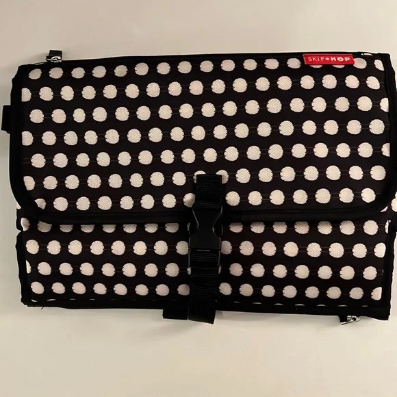 Changing Pad On Dresser Baby Diapering Skip Hop Mini Changer Skip Hop Other Changing  Pad Poshmark